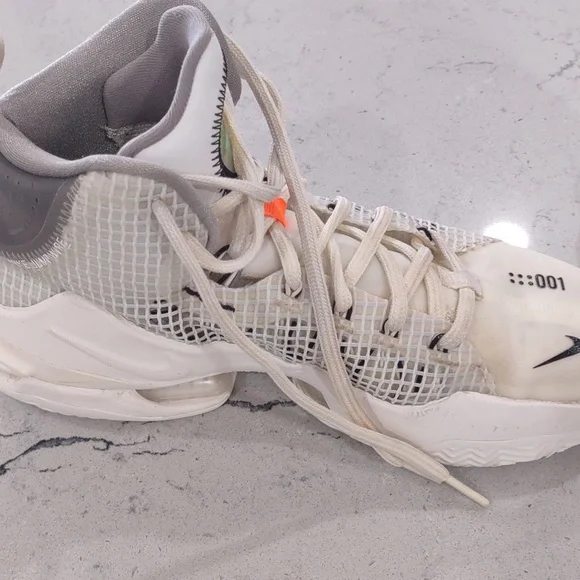 Men's Nike Air Zoom GT Jump "White Summit" Size 9 Medium - Picture 16 of 16